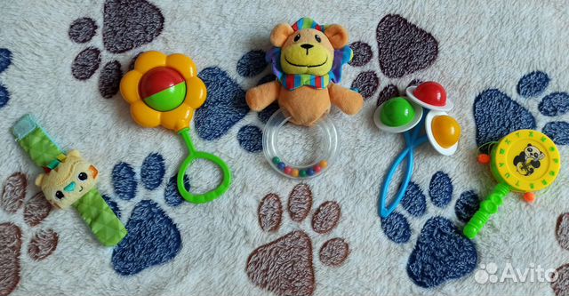 Погремушки для малыша