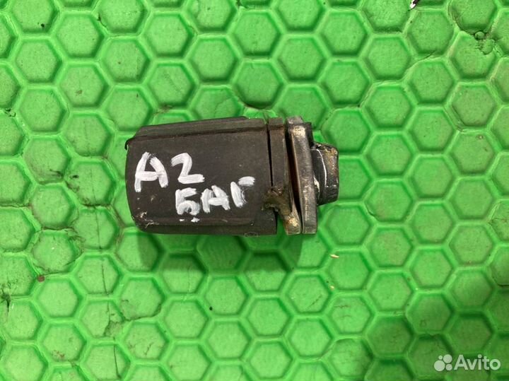 Отбойник багажника Acura Mdx YD2 J37A1 2008