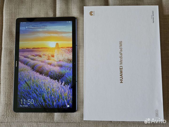Планшет Huawei M6