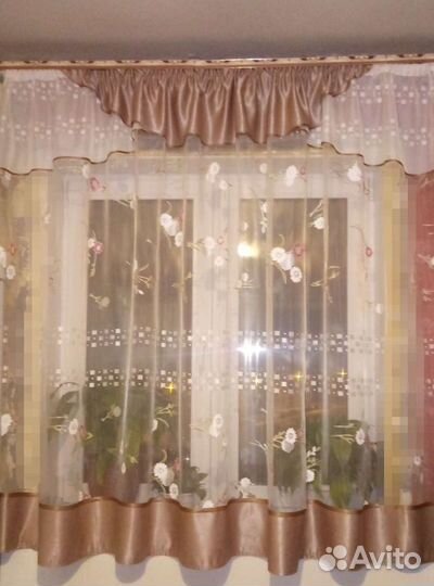 Штора кухонная. Новая