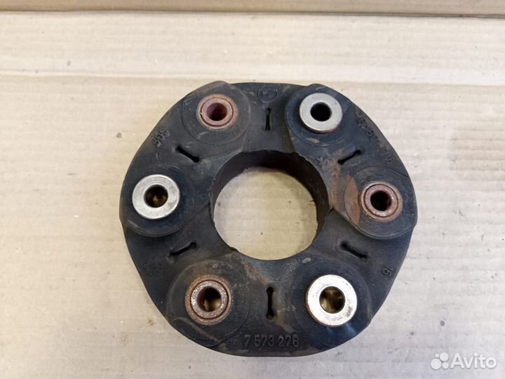 Эластичная муфта BMW X1 (E84)