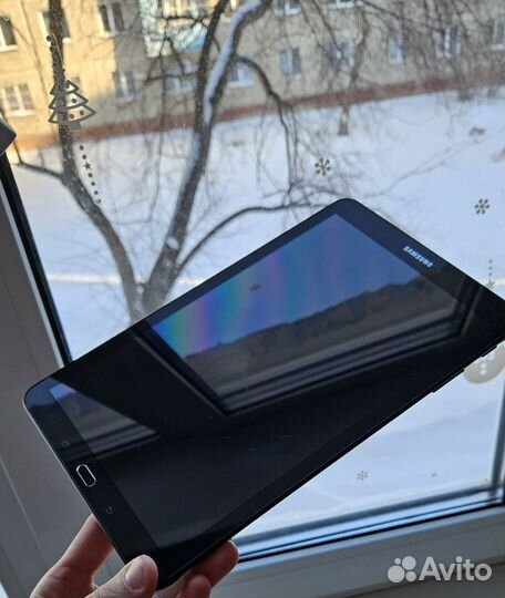 Планшет samsung galaxy tab е