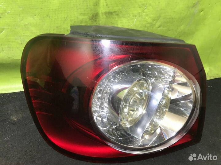 Фонарь задний левый Volkswagen Golf 5 Plus 200