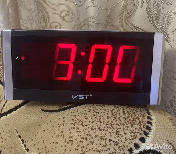 Часы-будильник VST- 731-1
