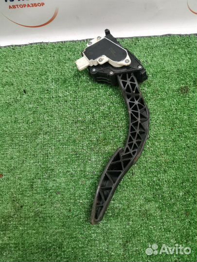 Педаль газа Opel Mokka 1.6 A16XER 2015