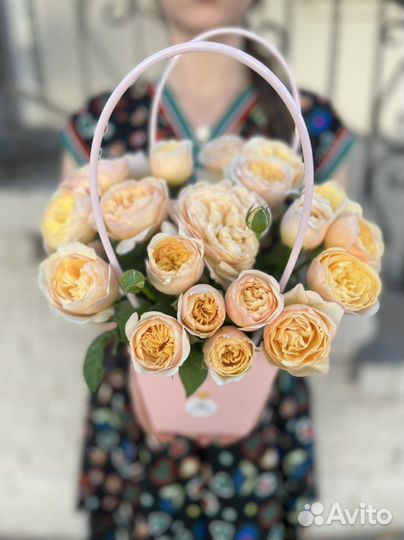 Пионовидные розы