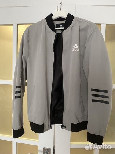 Куртка бомбер