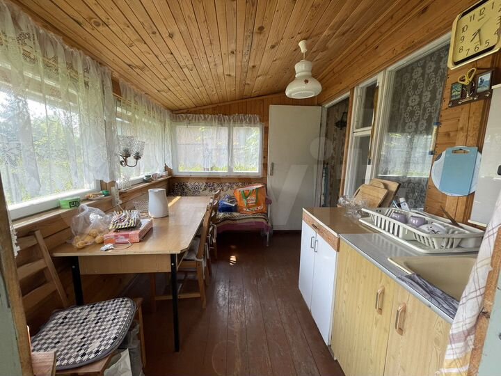 Дача 30 м² на участке 8 сот.