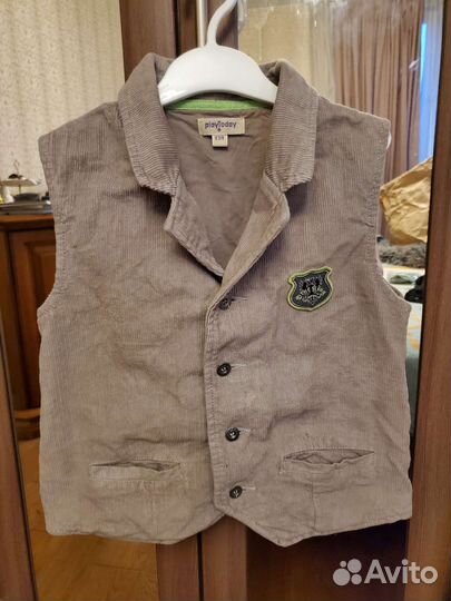 Костюм жилетка и брюки 134 на мальчика