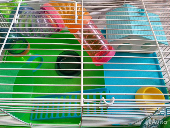 Клетка для грызунов с хомячками