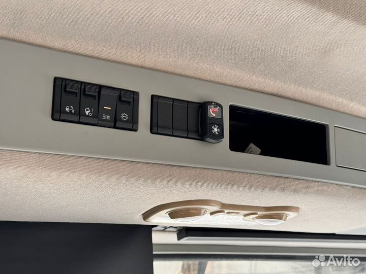 Shacman (Shaanxi) SX42586V385, 2023