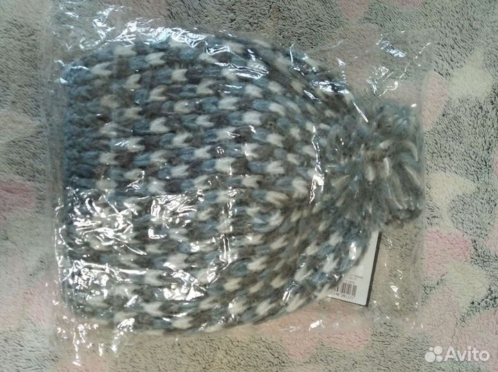 Шапка новая