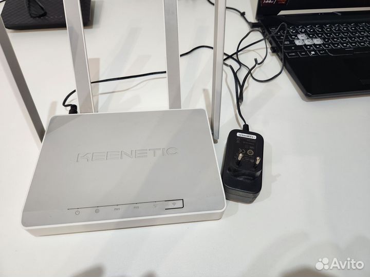 Wifi роутер zyxel keenetic giga kn-1010