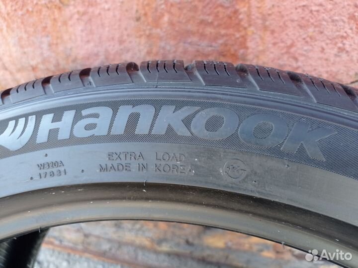 Hankook Winter I'Cept Evo2 W320A SUV 275/40 R22 107V