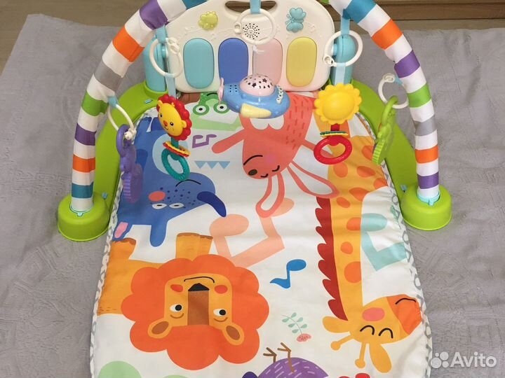 Развивающий коврик с пианино