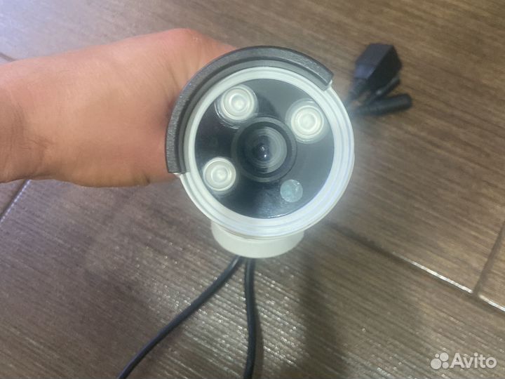 Камера видеонаблюдения