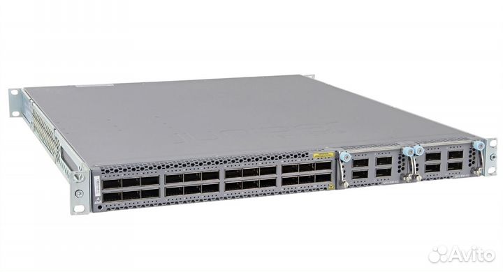 Коммутатор Juniper QFX5100-24Q-3AFI