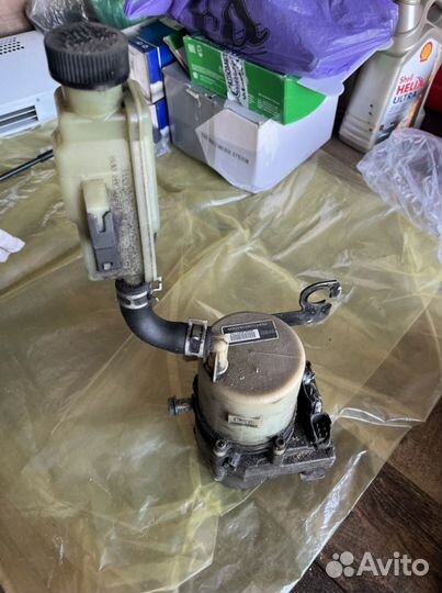 Насос гидроусилителя mazda 3