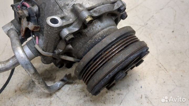 Компрессор кондиционера Honda CR-V, 2001