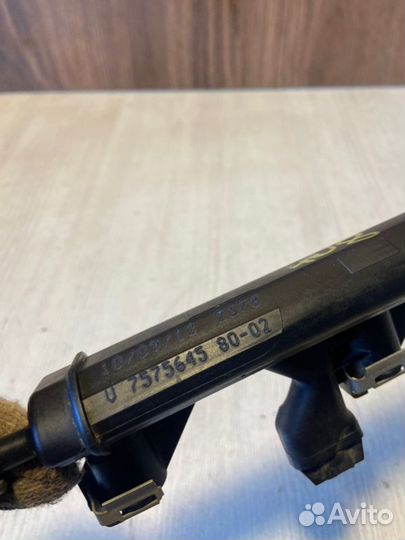 Топливная рампа Peugeot 408 EP6C 1 2012