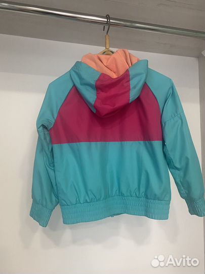 Ветровка для девочки