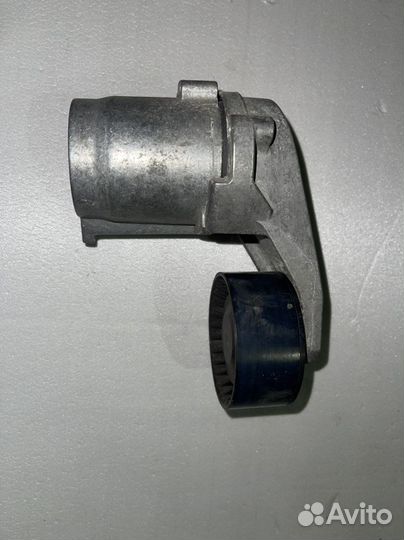 Ролик натяжной BMW 535i N55B30A