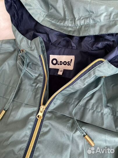 Плащ для девочки 140