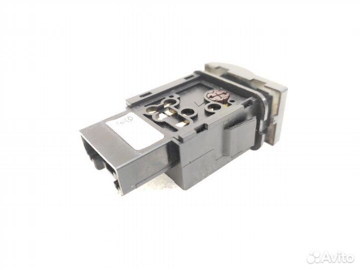 Кнопка антипробуксовочной системы Mazda Cx-7 ER