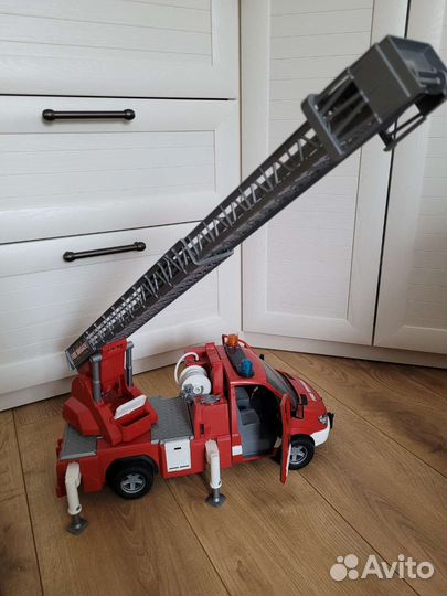 Пожарная машина bruder