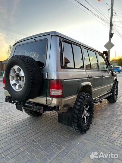 Hyundai Galloper 2.5 AT, 2000, 245 000 км