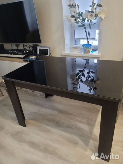 Кухонный стол бу