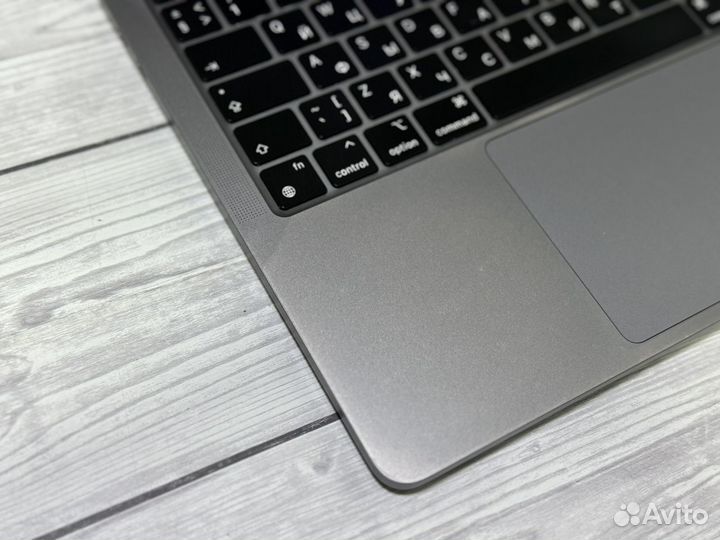 Macbook pro 13 2020 16gb ssd 256 коробка рст