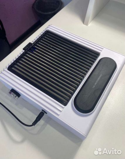 Пылесос для маникюра