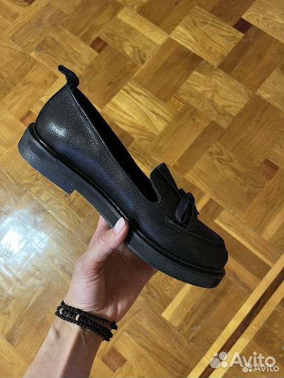 Лоферы женские 38 размер