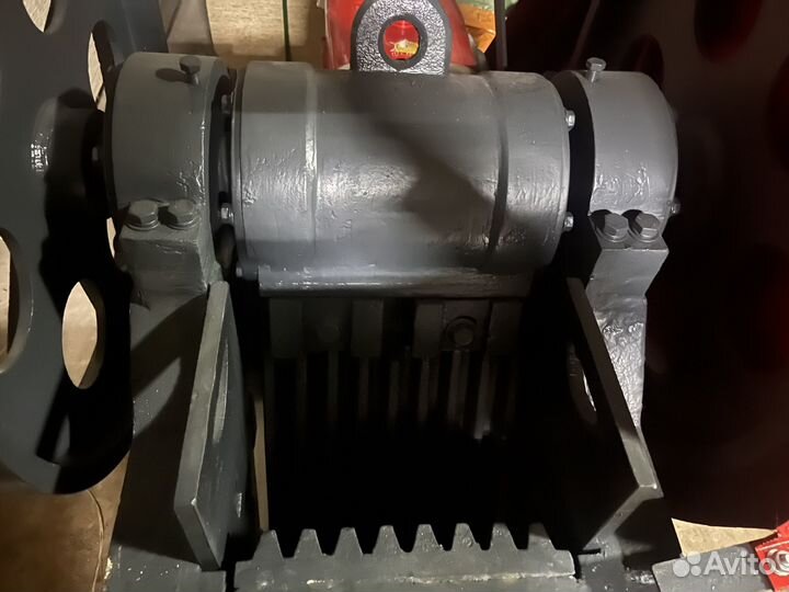 Щековая дробилка с дизельным двигателем