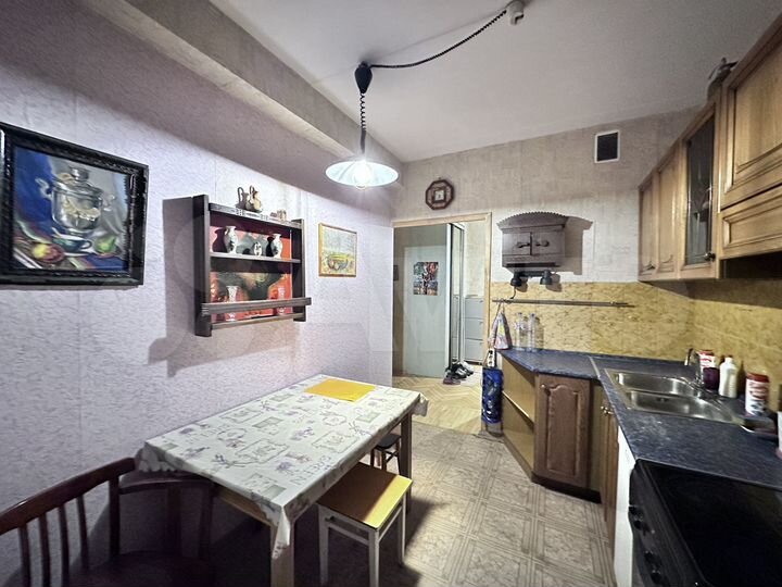 2-к. квартира, 57 м², 15/16 эт.