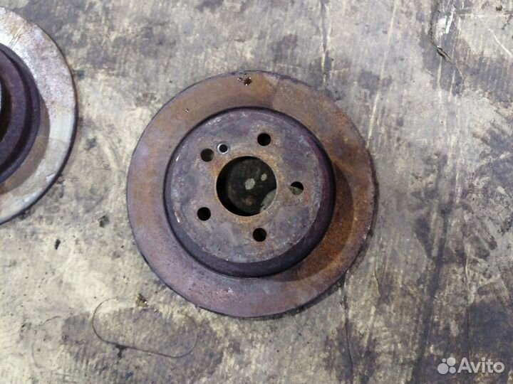 Задние тормозные диски Mercedes W211