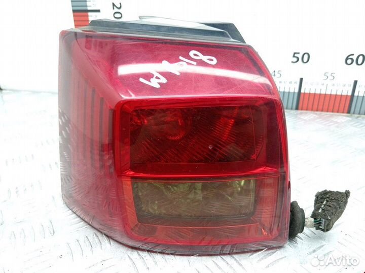 Фонарь для Peugeot-Citroen 4007