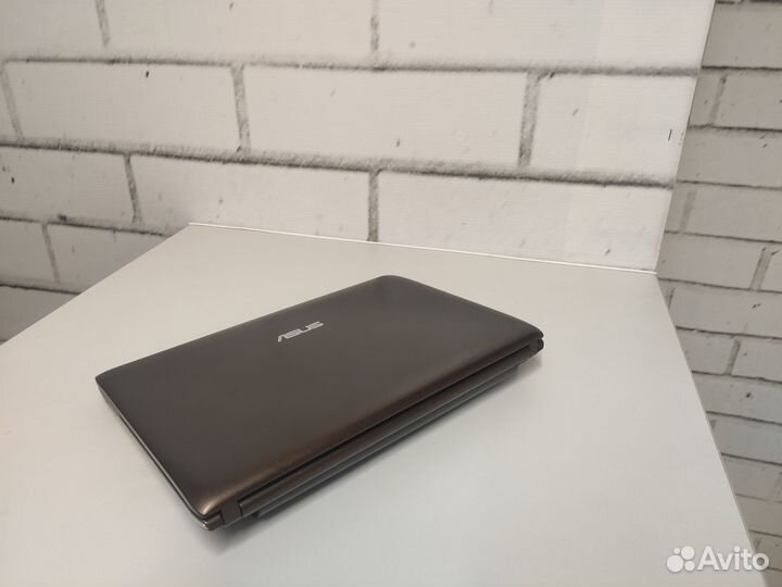 Нетбук asus очень шустрый подойдёт для учёбы