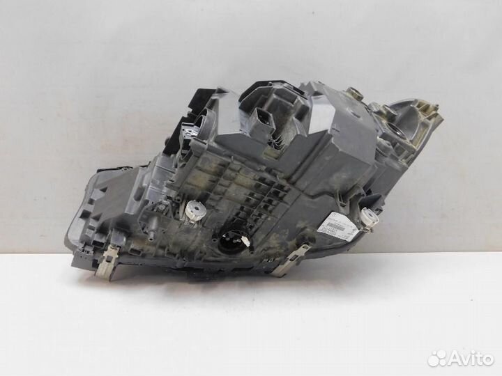 Фара правая BMW 5-Series/M5