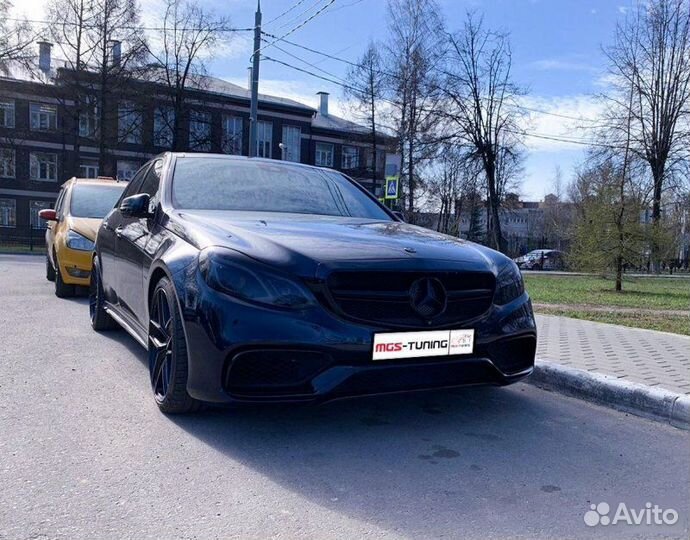 Передний бампер + крылья 63 AMG E-class W212 рест