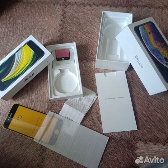 Коробка от iPhone