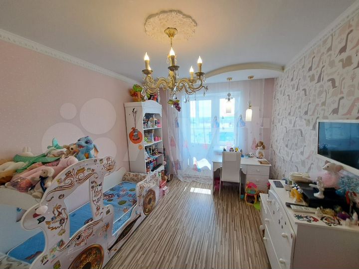 3-к. квартира, 83 м², 9/10 эт.