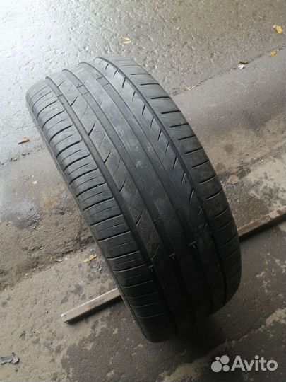 Tracmax X-Privilo TX3 255/45 R19