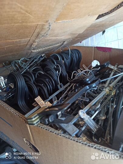 Плечики вешалки