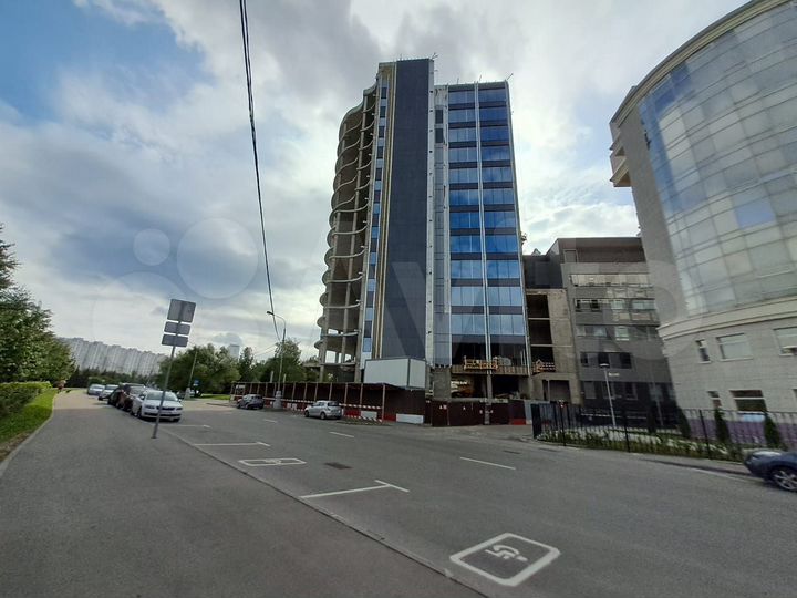 Здание, 11204.21 м²