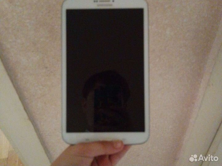 Планшет Samsung Galaxy Tab 3