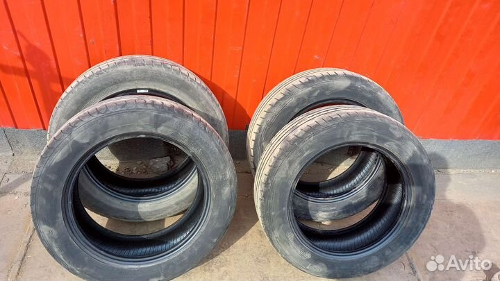 Goodyear EfficientGrip 205/60 R16