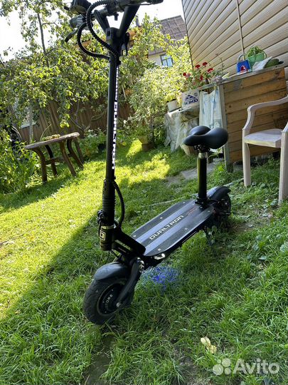 Электросамокат dualtron victor