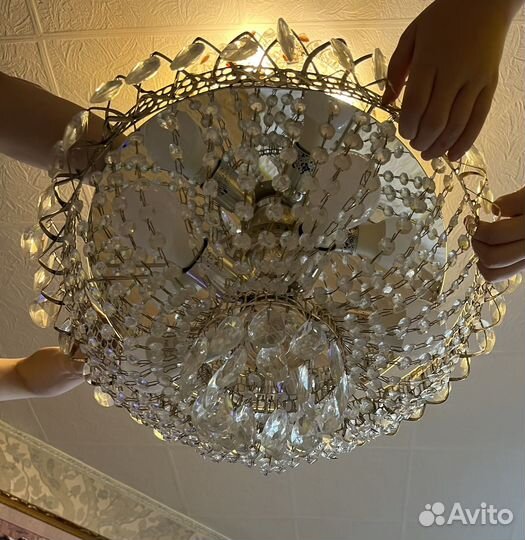 Люстра потолочная 2 штуки